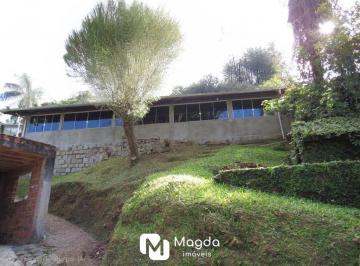 Casa · 210m² · 2 Quartos · 2 Vagas · Casa à venda no bairro Valparaíso - Blumenau/SC