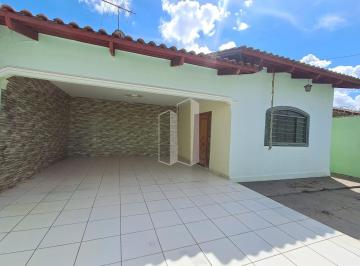 Casa · 190m² · 3 Quartos · 4 Vagas · Casa 3 Quartos, 1 Suíte, sala 3 ambientes,banheiro social,cozinha espaçosa,c...