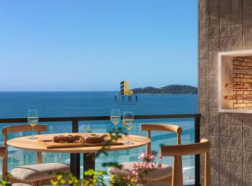 Apartamento · 190m² · 4 Quartos · 2 Vagas · Cobertura com vista panorâmica da praia de Bombas, Bombinhas/SC.