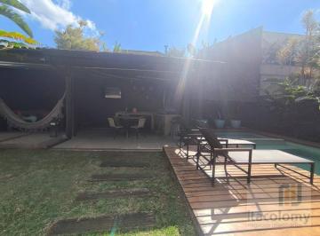 028c179aa46f0aced2a1e82005814e52400a025f · Linda casa a venda alphaville