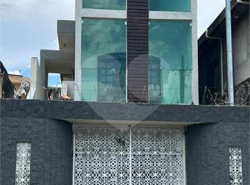 Casa · 190m² · 6 Quartos · 5 Vagas · Sobrado com 6 quartos à venda em Limoeiro - SP