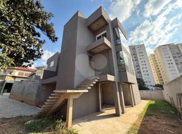 Casa · 320m² · 3 Quartos · 4 Vagas · Condomínio com 3 quartos à venda em Tremembé - SP