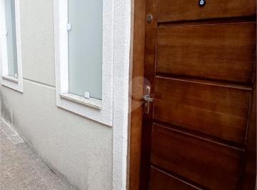 Casa · 60m² · 2 Quartos · 1 Vaga · Condomínio com 2 quartos à venda em Vila vitório mazzei - SP