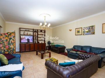 Casa · 299m² · 3 Quartos · 2 Vagas · SMPW 9 - Casa com 3 quartos - sendo 2 suítes - 2 vagas - área de lazer - quintal - aceita financiam