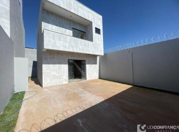 Foto 01 · Sobrado, Granada, Uberlândia, MG