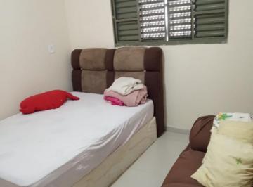 Foto 01 · Chácara à venda em Pilar do Sul-SP, Zona Rural: 2 quartos, 1 suíte, 1 sala, 2 banheiros, 2 vagas de 