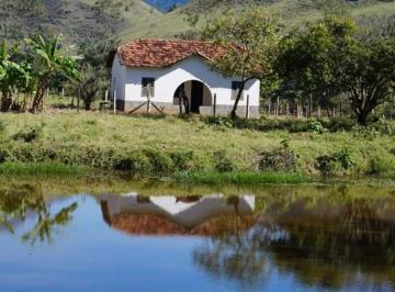 Foto 01 · Fazenda  itaiassu  com 291 hectares (2.910.000m2  com 3 represas    118 baías de cavalos  6 casas de