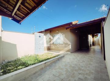 Casa · 72m² · 2 Quartos · 2 Vagas · Casa em Peruíbe