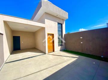 Casa · 135m² · 3 Quartos · 2 Vagas · 
                                Casa em Peruíbe
                            