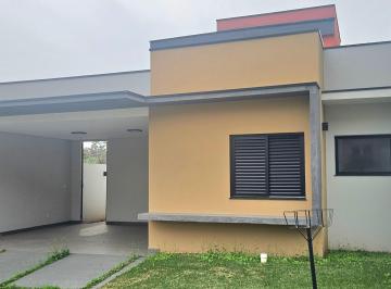 Casa de 3 quartos, Louveira · casa a venda em condomínio em Louveira SP