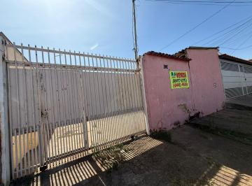 Casa de 3 quartos, Ceilândia · QNN 18 lote 250m² Casa 3 Qts, 2 banheiros + casa na lateral 3 comôdos