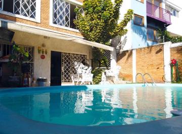 Casa · 223m² · 3 Quartos · 2 Vagas · Excelente Casa com Piscina - Vila Beatriz