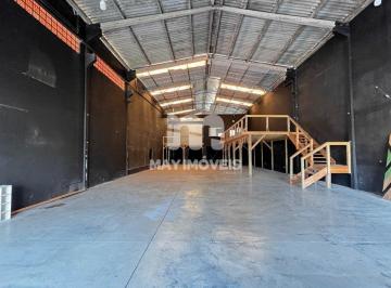 Comercial · 610m² · Comercial para aluguel - em São Vicente