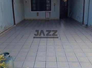 Casa · 189m² · 3 Quartos · 4 Vagas · Caca 3 quartos, 1 suite, churrasqueira, 4 vagas de garagem, quintal grande- Jardim Real - Praia Gran