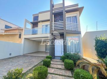 Foto 01 · Imobiliária La Casa vende/aluga: Sobrado de alto padrão no Batel, semi-mobiliado! Próximo ao Unimax.