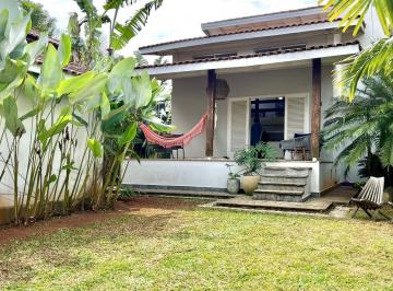 Casa · 224m² · 2 Quartos · 4 Vagas · Casa a 550 metros da praia de Barra do Una