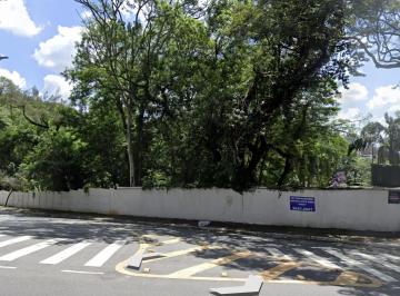 Terreno , São Paulo · Terreno 3700m² na Av Morumbi / ZCOR3 / uma das vias mais importantes da zona sul