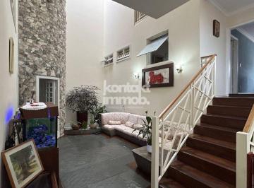 Casa · 366m² · 4 Quartos · Sobrado com 4 Quartos, Jardim Emília - Sorocaba