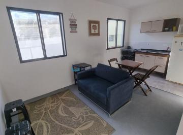 Apartamento · 32m² · 1 Quarto · Apartamento 1 Quarto, sem vaga, sem elevador! 800M,12 min a pé Metrô Imigrantes