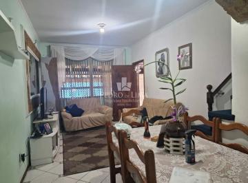 Casa · 180m² · 3 Quartos · 2 Vagas · Sobrado frontal á venda conta com 3 quartos,  2 vagas de garagem na Ponte Rasa