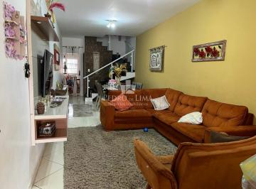 Casa · 103m² · 3 Quartos · 2 Vagas · Sobrado frontal com 3 quartos sendo 3 suítes, sala dois ambientes e duas vagas no  Arthur Alvim