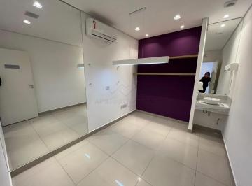 Comercial · 132m² · 2 Vagas · Comercial Prédio em Santo André