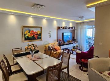 dd0c4131b657a1e4a7f5e267305ef5d4f220a1db · À venda | 132 m², 4 quartos, Sacada com Vista Mar e 2 vagas - Estreito, em Florianópolis.