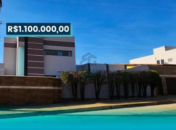 Casa · 288m² · 4 Quartos · Casa Padrão em Dores do Indaiá