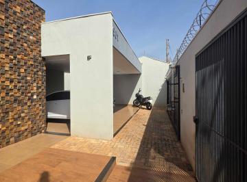 Casa · 215m² · 2 Quartos · 3 Vagas · Casa à Venda no Bairro City Barretos - Barretos/SP