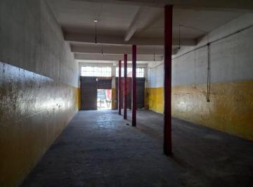 Comercial · 161m² · Salão comercial com 161m² para alugar no Jardim Ângela, São Paulo/SP