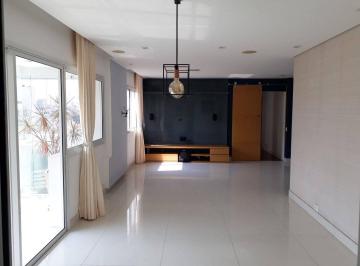 8af13a83a152d5ea43c69df09a763a7d4b57508c · Apartamento Reformado