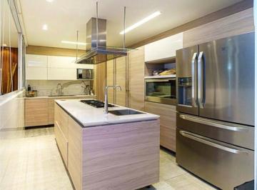 Casa · 450m² · 3 Quartos · 4 Vagas · Sobrado com 3 quartos à venda em Pacaembu - SP