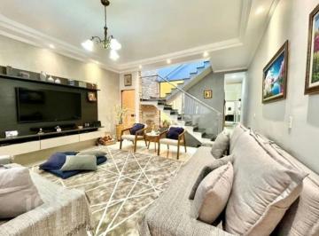 f218803f · Casa, 3 dormitórios, 220 m², em Vila Amábile Pezzolo