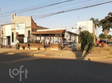 f003818f · Casa, 7 dormitórios, 140 m², em Parque Granja Esperança