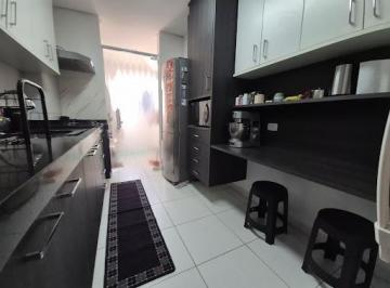 1072022311.jpg · 
                    
                        Apartamento com 3 dormitórios à venda, 88 m² por R$ 62