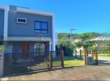 Casa · 103m² · 2 Quartos · 1 Vaga · Bela Casa á Venda no Bairro Panorâmico- Garopaba/SC