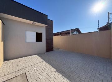 Casa de 2 quartos, Itanhaém · Casa nova com porcelanato em Itanhaém Lado praia