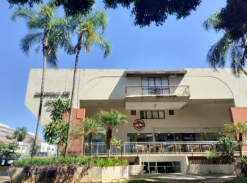 Comercial , Brasília · SCLN 303, BLOCO A, LOJA TÉRREA DE FRENTE PARA A RUA, COM 50M2.
