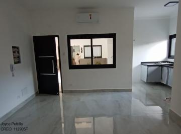 Foto 02 · Apartamento de 2 dormitórios, novinho, moderno e a apenas 600 metros da praia.  Disponível para loca