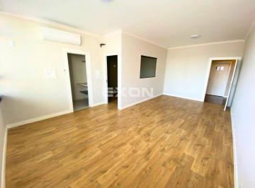 Comercial · 45m² · Sala comercial não mobiliado no Centro de Curitiba para locação