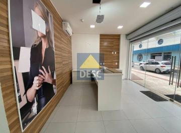 Comercial · 4 Vagas · Sala comercial para locação anual com 100m² no centro de Balneário Camboriú