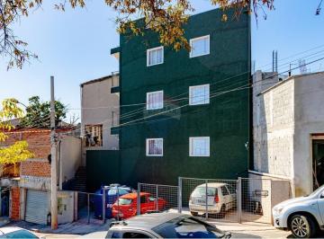 Apartamento · 180m² · 2 Quartos · 3 Vagas · Prédio com 3 apartamentos residenciais em Atibaia.