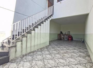 08017aaf-bb49-425b-98d3-43371e9b2b32 · Atraente casa para venda em Vila Dona Augusta com 2 quartos, sendo 1 suíte, 91m²