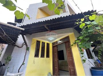 Casa · 180m² · 3 Quartos · 3 Vagas · Casa ampla com 3 quartos, suítes e quintal – Cabula, Salvador