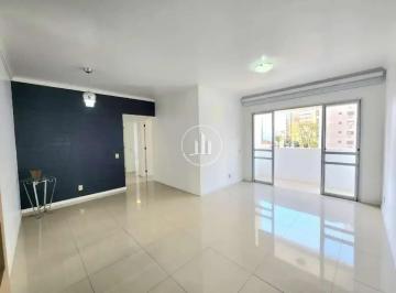 Apartamento · 96m² · 3 Quartos · 1 Vaga · Apartamento 3 Quartos com 1 Suíte e 96m² - Centro