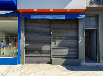 Comercial · 59m² · Loja na Avenida Cupecê, N. 3370 • 59 m²