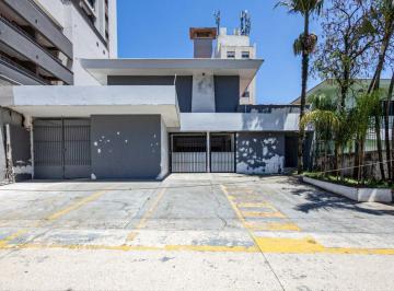 Comercial · 380m² · 10 Quartos · 7 Vagas · Casa comercial na Avenida Adolfo Pinheiro, N. 1637 • 380 m²