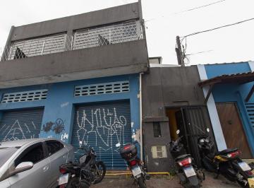 Comercial · 250m² · 4 Quartos · 2 Vagas · Sobreloja na Avenida Marechal Tito, N. 5844 - Piso Superior • 250 m²