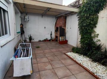 Apartamento · 78m² · 2 Quartos · APARTAMENTO TERREO 2 QUARTOS NA VENANCIO AIRES