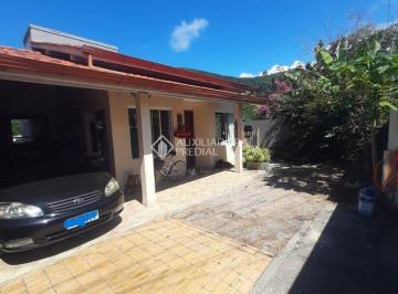 699055_i5a923375UT_69905567e58f7b8a134.jpg · Casa térrea com 2 dormitórios Rio Vermelho ótima localização